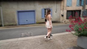 j ai visite un endroit plutot touristique, un vieux chateau en ruine. j ai ...