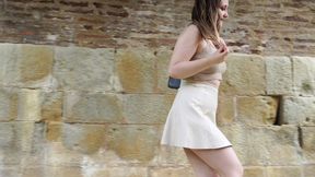 j ai visite un endroit plutot touristique, un vieux chateau en ruine. j ai ...