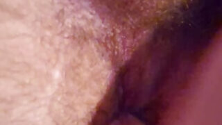 Masturbatie – close-up extreme film van amateur jonge mollige homoseksuele hoeren anaal geneukt, grote piemel met dildo