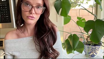 Redhead Step Daughter vs Perv Step Dad - Chloe Foxxe - Family Therapy - Alex Adams