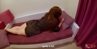 The Stepmom Agreed to a Back Massage, but the Pussy Needs to Be Pounded Too (english Sub)