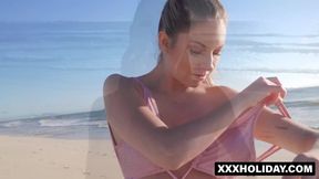 Slutty Rebecca Volpetti milks a stranger at the beach