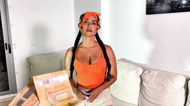 My maid sucked my tasty cock!