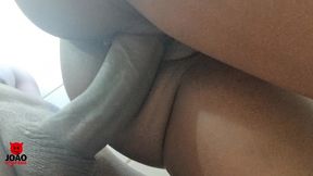 vizinha estava sem agua em casa e pediu para tomar banho na minha e me chamou para tomar junto