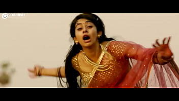 Rakul Preet Singh bouncing boobs