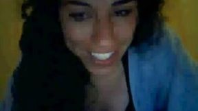 This curvy bitch shows me her nice body on her bed