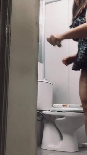 Jaw-dropping moment from &quot;Turbanli Soyunma Videosu Turkish Milf&quot;