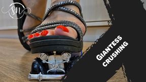 Giantess the destruction of your toy car, very slowly. 720p