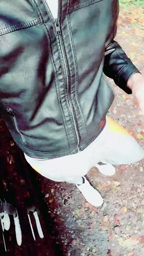 Slutboyben Cam4 Sexy Cruising Chick at Schwerin B321 Parking