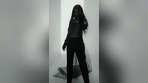 Hailee Steinfeld In Best Sex Scene Vertical Video Hottest Exclusive Version