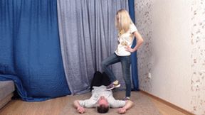 Sweet thing likes when the head of her dude is under her ass, vf1581h 720p