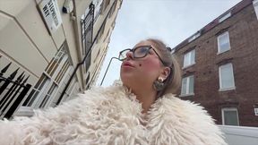 Sandie Candy Cumwalk