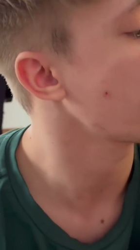 seduced a guy with a big dick into sex, cummed on a sweet twink   Clip 2
