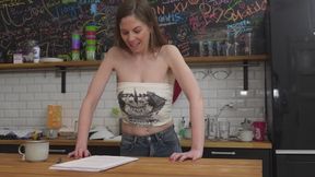 Desperate Tea-Pee Alice