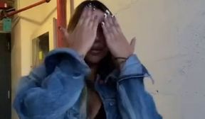 Nicole Betancur Bailando Jeans de Justin Quiles