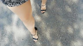 Just for all you foot and highheel freaks, I stepped out of the car for a moment to share with you!