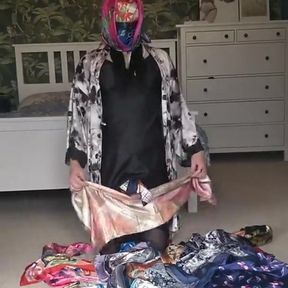 sissy satin scarf slut jess spurts and cums