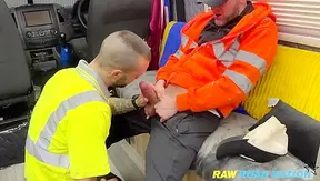 10" HORSE HUNG RANDOM DRAGGED TO BACK OF VAN AND FUCKED AT TRUCK STOP