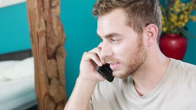 Dashing guys make out and blow each other before threesome pounding