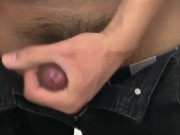 JOVENCITO VERGON se la jala frente al espejo en el TRABAJO, CASI ME DESCUBREN!!
