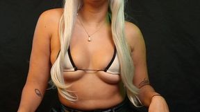 Ballon popping with my ass - Natasha