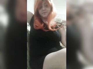 Double amputee entertaining u with her angel