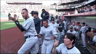 Muskuløse gutter suger kuk før intens anal banking