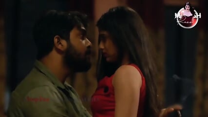 NAINA GANGYKY WITH HER BF