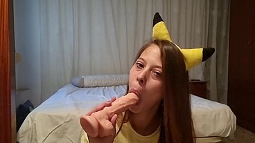 Chica pokemon bien cerda