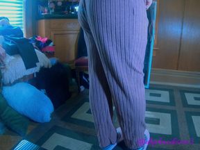 Daphne in Cute Pjs and Undies Close up Cumshot at Your Face