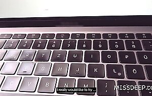 HALLOWEEN Prank goes wrong: COSPLAYER gets BATMAN DICK: Harleen Van Hynten - MISSDEEP