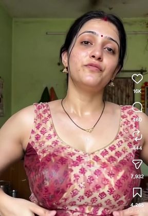 Curvy amateur shows off her body in a sultry solo performance