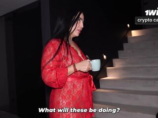 Large-bottomed stepmom ends up getting double-permeated after teaching 2 boys how to jerk her off properly