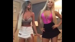 Gostosas dan&ccedil_ando metralhadora
