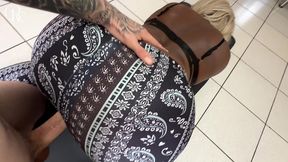 gym session turned into a fuck session through a hole in her forbidden pants