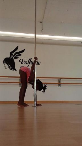 GODDESS ON THE POLE