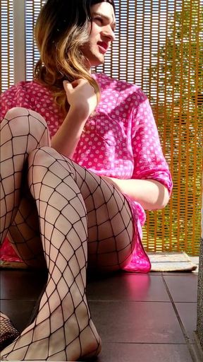 Summertime Orgasm Scene