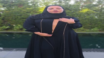 Sexy halal gashti Aliyah playing herself exclusive