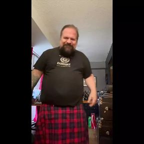 Scot Bear in Kilt - Huge Load