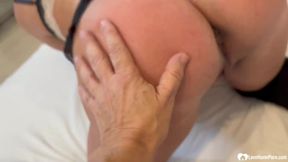 Hot MILF sucking lucky mans dick