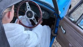 5:45 AM Cold Start in Dressing Gown! Our New 1980 MG Midget is Wild