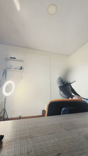 I Fucked My Egyptian Girlfriend in My Office