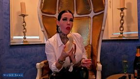 Miss Alessa Milano Crushing Feeding Foot Shoe Cleaning Spit Faceslapping