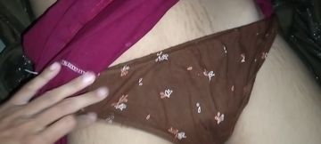 Cute Pussy Fingering Women Hotie