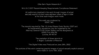 Amatér Sam Narcis a Taylor Mason, velký péro v zadku