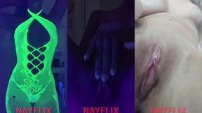 minha roupa neon, dancando e fazendo strip-tease