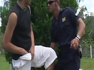Cop Screws His Tight Butt : Adan, Victor