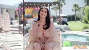 Wild group pool fuck with Roxie Sinner and her actress friends