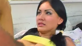 Parking lot meet-cute leads to a wild sex session with Asian beauty