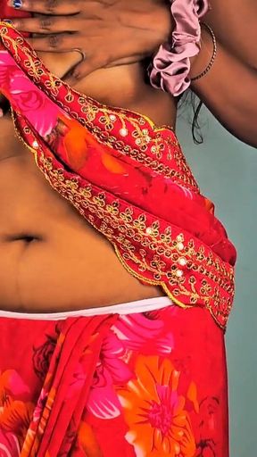 Must-see moment from &quot;Bhojpuri Bhabhi Hott Nude Dance&quot;
